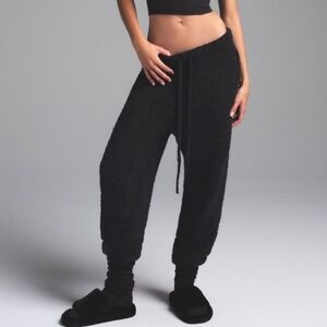 🎉SALE🎉NWT SKIMS COZY KNIT UNISEX JOGGER | ONYXONYX / S/M